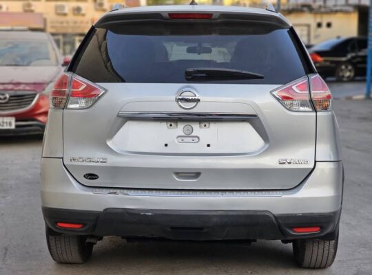 Nissan Rogue 2015 sv awd panorama for sale