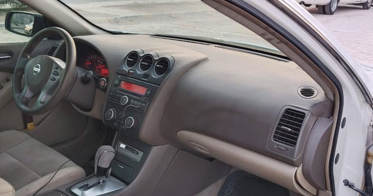 Nissan altima 2008 Gcc in good condition for sale