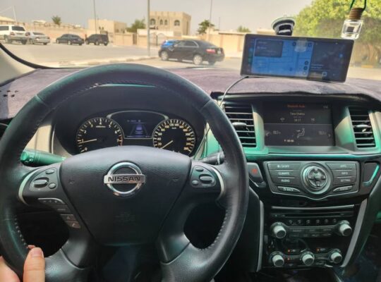 Nissan pathfinder 2018 Gcc in good condition for s