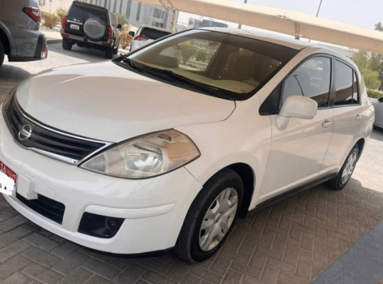 Nissan tiida 2011 Gcc in good condition for sale