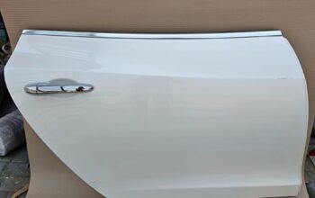 Genuine RH Rear Door Panel Assy For Sale