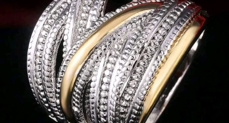 Trendy 1pc Fashionable Criss Cross Layered Ring