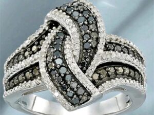 Elegant Cubic Zirconia Ring For Women For Sale