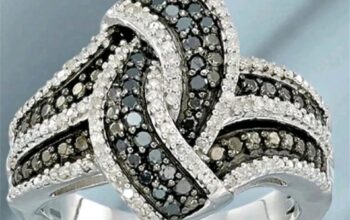 Elegant Cubic Zirconia Ring For Women For Sale