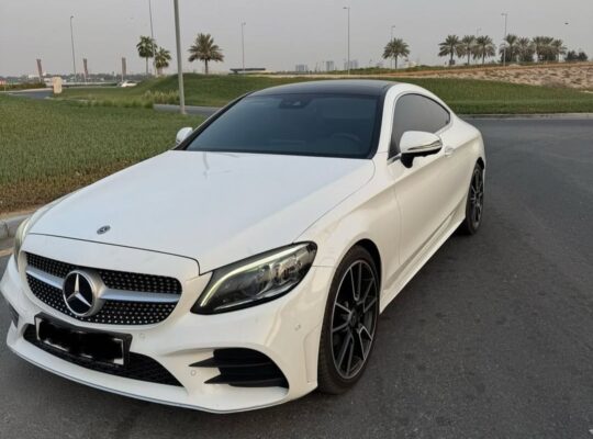 Mercedes C200 coupe 2019 Gcc for sale