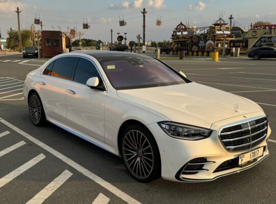Mercedes S500 fully loaded 4matic Gcc 2021