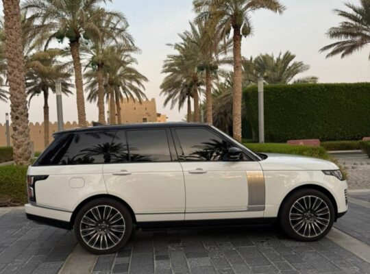 Range Rover vouge se 2018 Gcc for sale
