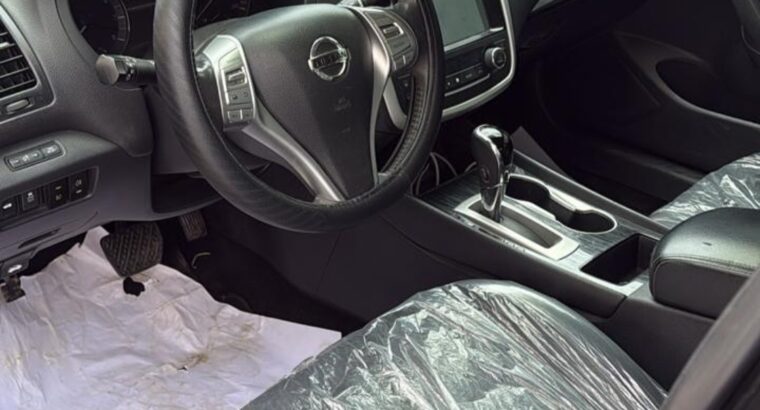 Nissan Altima SR 2017 USA imported