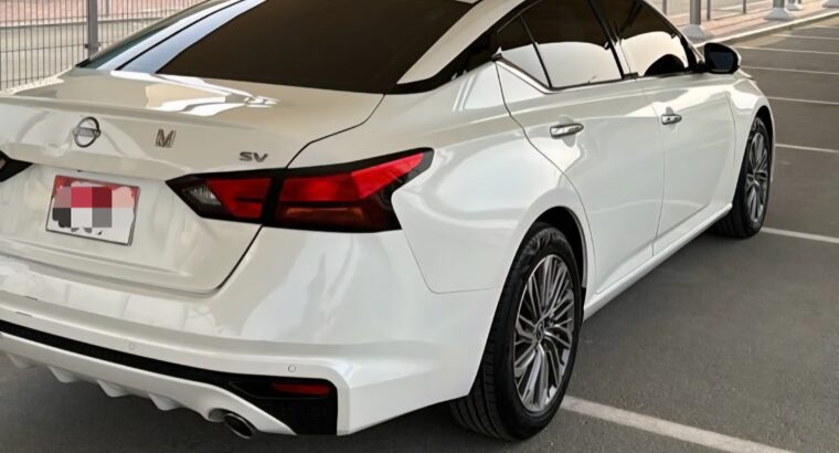 Nissan Altima SV 2023 Gcc for sale