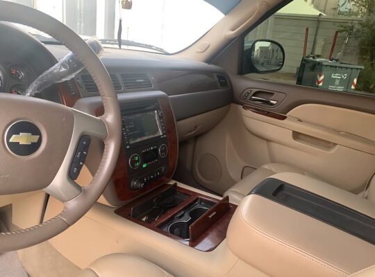 Chevrolet Tahoe LTZ 2010 Gcc full option for sale