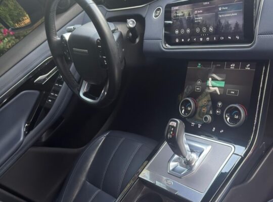 Range Rover evoque full option 2020 Gcc