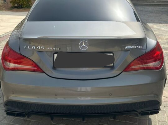 Mercedes CLA45 AMG 2015 full option Gcc