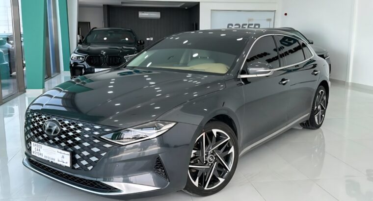 Hyundai Azera full option 2023 Gcc for sale