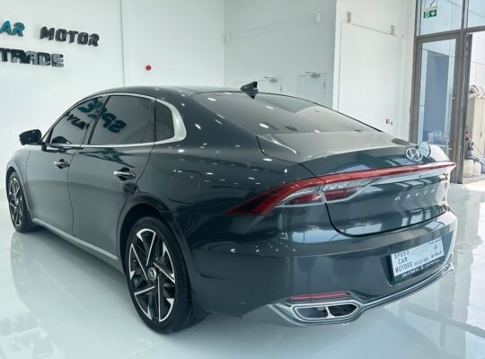 Hyundai Azera full option 2023 Gcc for sale