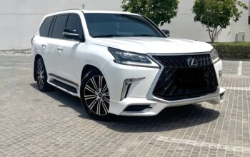 Lexus LX570 signature 2020 Gcc full option