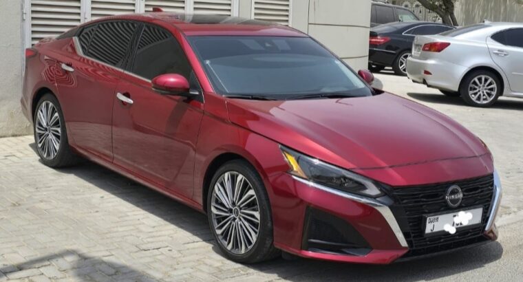 Nissan Altima SL 2024 Gcc full option for sale
