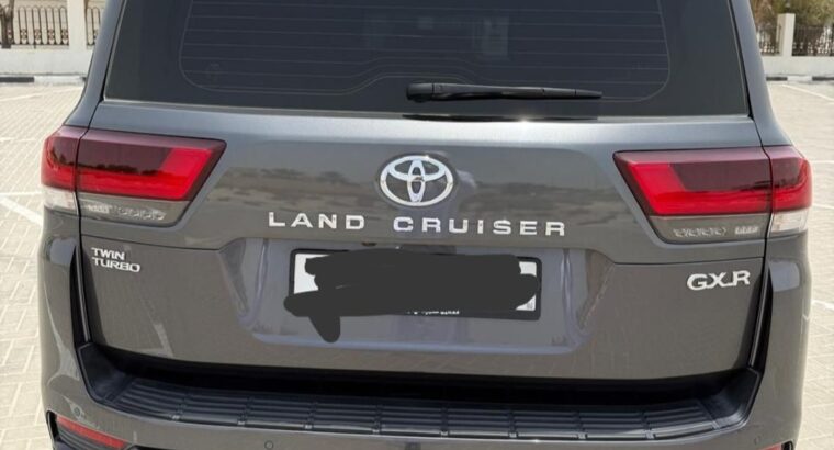 Toyota Land cruiser GXR full option 2024 Gcc for s