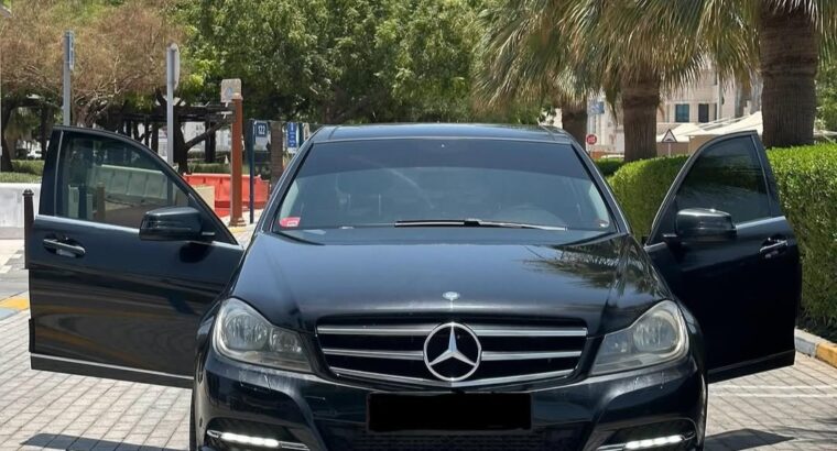 Mercedes C200 Avantgrarde 2014 Gcc