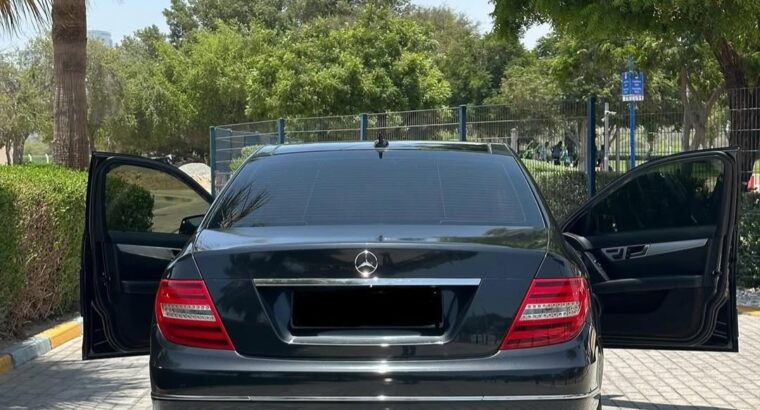Mercedes C200 Avantgrarde 2014 Gcc
