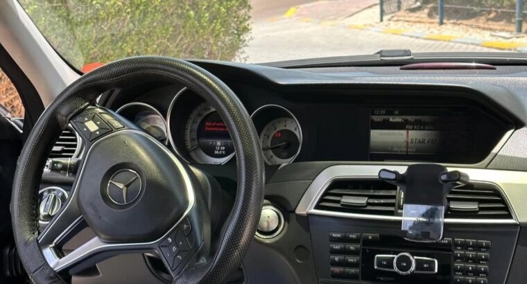 Mercedes C200 Avantgrarde 2014 Gcc