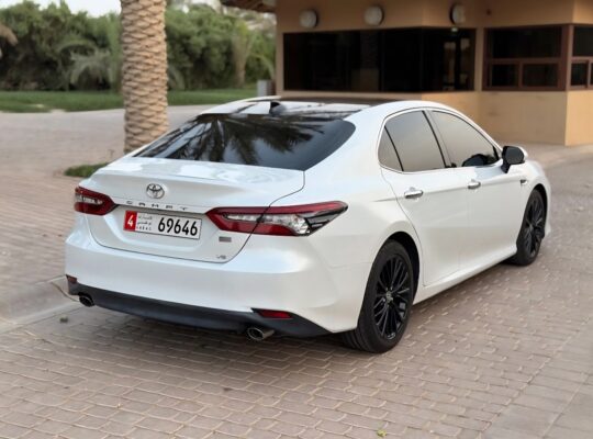 Toyota Camry sport 2023 Gcc fully loaded