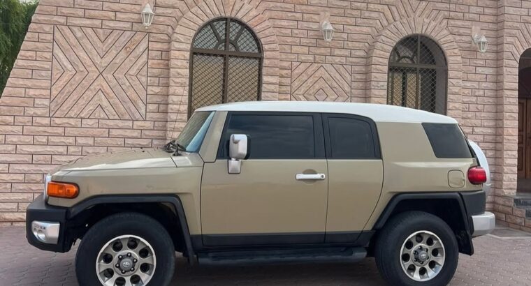Toyota Fj Cruiser 2013 Gcc for sale
