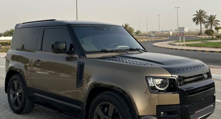 Land rover defender 90 coupe 2021 Gcc for sale