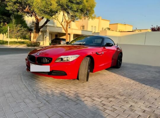 BMW Z4 2014 in. Good condition for sale