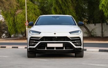 Lamborghini Urus full option 2019 Gcc for sale