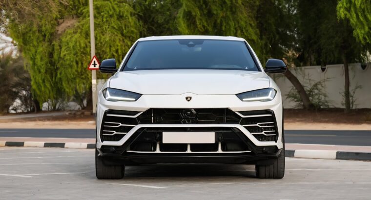 Lamborghini Urus full option 2019 Gcc for sale