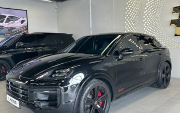Porsche Cayenne GTS full option 2025 Gcc