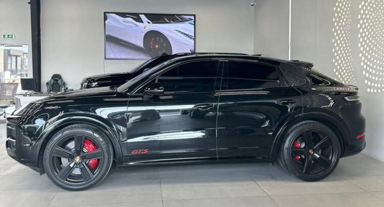 Porsche Cayenne GTS full option 2025 Gcc