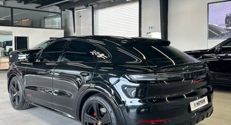 Porsche Cayenne GTS full option 2025 Gcc