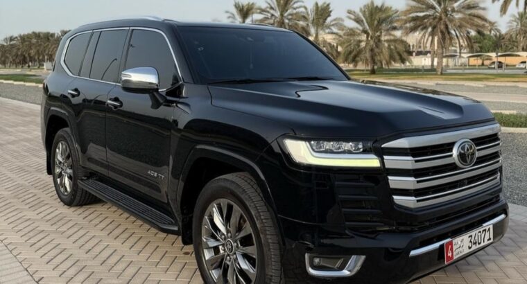 Toyota Land cruiser VXR Twin turbo 2023 Gcc