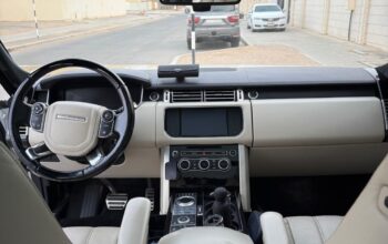 Range Rover vouge SE 2013 Gcc for sale