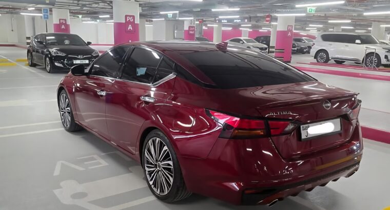 Nissan Altima SL full option 2024 Gcc for sale