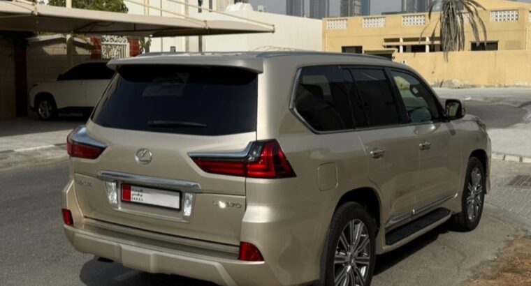 Lexus LX570 2016 Gcc full option for sale