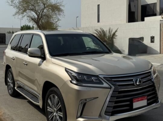 Lexus LX570 2016 Gcc full option for sale