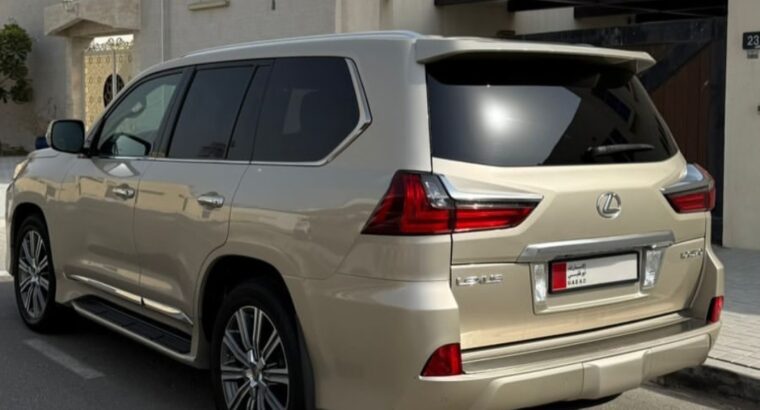 Lexus LX570 2016 Gcc full option for sale