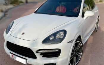 Porsche Cayenne GTS 2014 Gcc full option