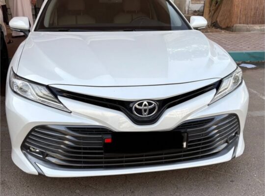 Toyota Camry 2019 Grandy full option Gcc