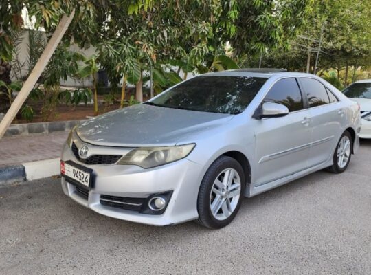 Toyota Camry Se 2012 Gcc for sale