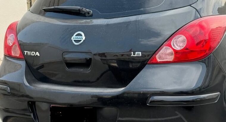 Nissan Tiida Hatchback 2011 for sale