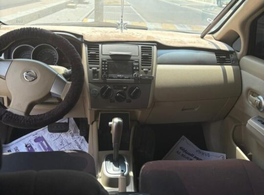 Nissan Tiida Hatchback 2011 for sale
