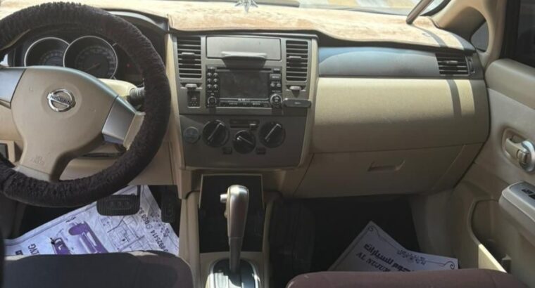 Nissan Tiida Hatchback 2011 for sale