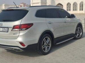 Hyundai santa fe Grand 2017 Gcc for sale