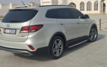 Hyundai santa fe Grand 2017 Gcc for sale