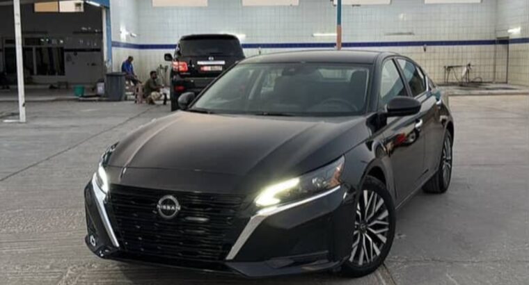 Nissan Altima SV 2025 USA imported