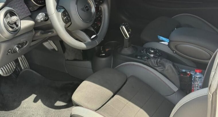 Mini Cooper S JCW coupe 2024 Gcc