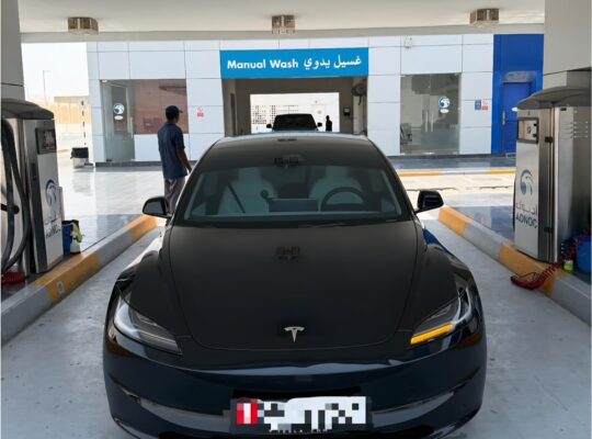 Tesla model 3 long range 2024 Gcc for sale